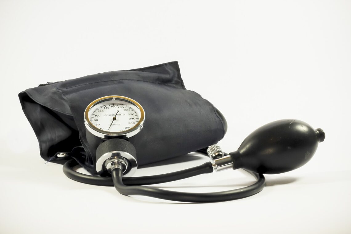 blood pressure, pressure gauge, medical, test, gauge, instruments, medical tool, pulse, hypertension, blood pressure, blood pressure, blood pressure, blood pressure, blood pressure, medical, hypertension